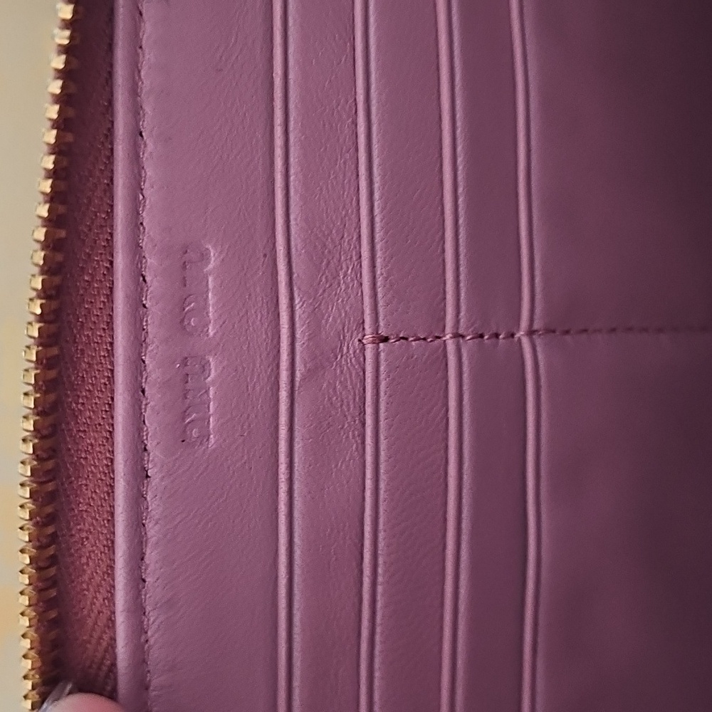 Miu Miu By Prada Women's Large Matelassé Nappa Leather Wallet - Picture 8 of 16